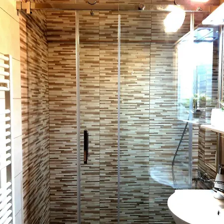 70m² 2 Slaapkamer, 1 Privé Badkamer In Astra Appartement *