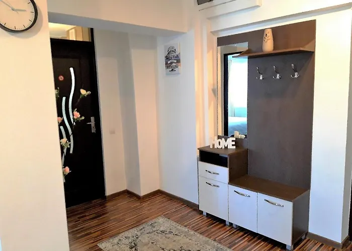 Fleur De Lys Apartment Brasov